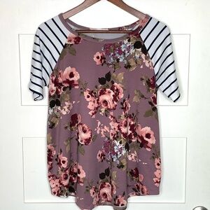 Reborn J Women’s Striped Floral Short Sleeve Top Size Medium
